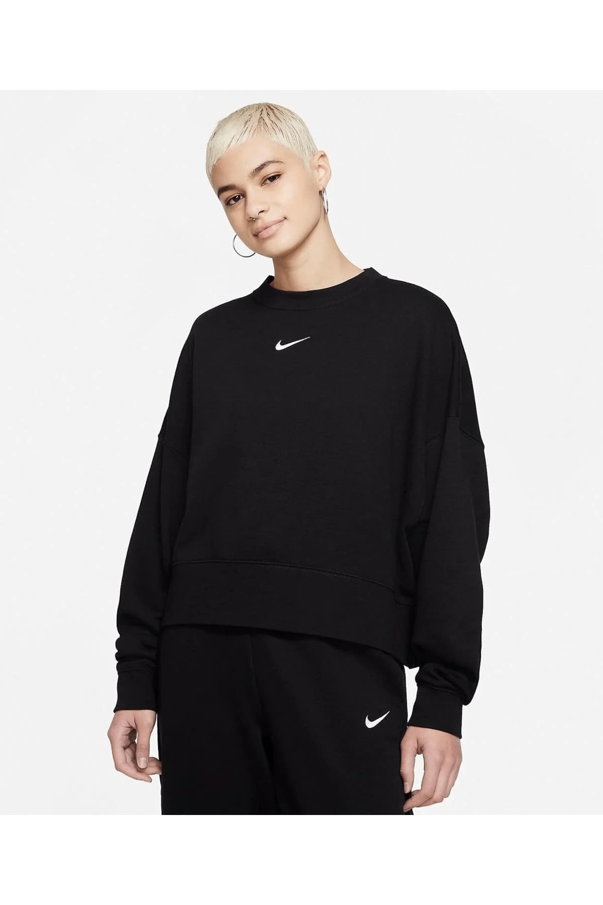 Sportswear Essential Collection Fleece Oversized Crew Kadın Sweatshirt DJ7665-010